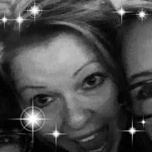 Meet your Posher, Lynette